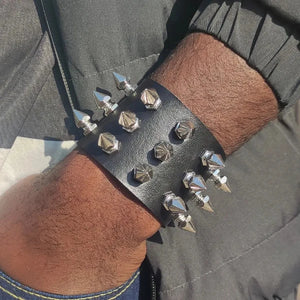 Tri Rivet Band