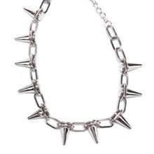 Load image into Gallery viewer, Chain Spike Necklace